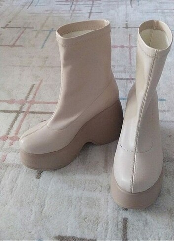 Bershka 10 cm ayakkabı