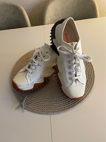 40,5 Beden beyaz Renk Orijinal Kadın Converse Ayakkabı
