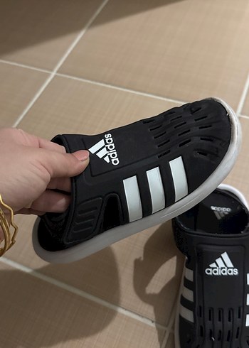 Erkek Çocuk Siyah Adidas Kaydırmaz Terlik - Görsel 2