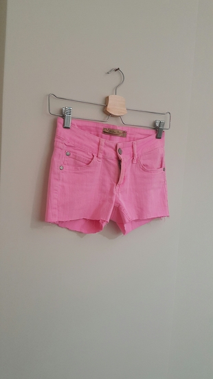 Markasız Ürün pembe mini şort