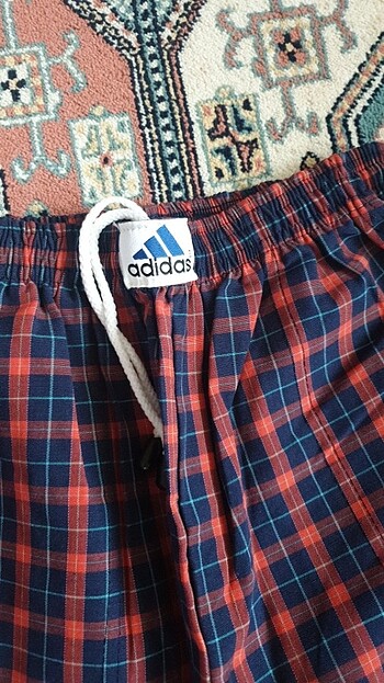 l Beden çeşitli Renk Adidas unisex eşofman alti pazarlık düşünülebilir