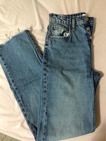 Zara Orta Bel Straight Jean