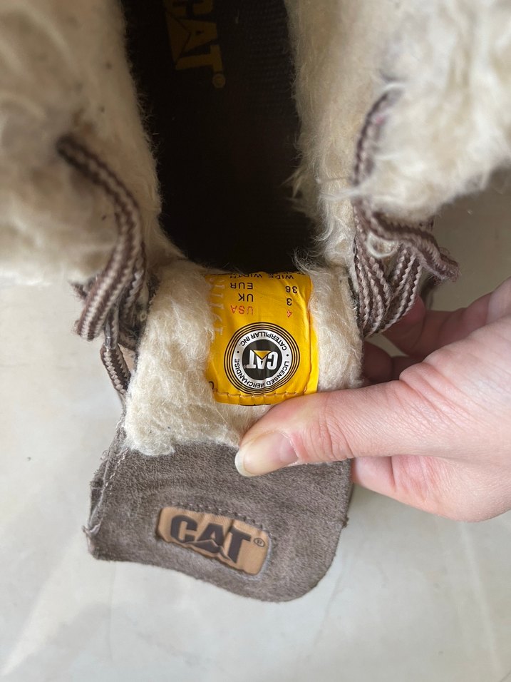 Kahverengi Süet Kürklü Kadın Botu - Görsel 5