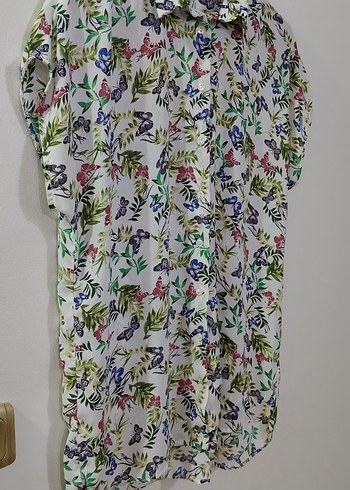 Renkli Desenli Kısa Kollu Kadın Gömlek - Görsel 2