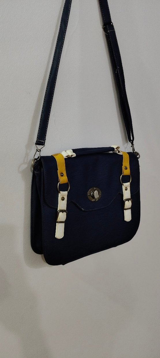 Kilitli Lacivert Deri Kadın Çanta - Görsel 2