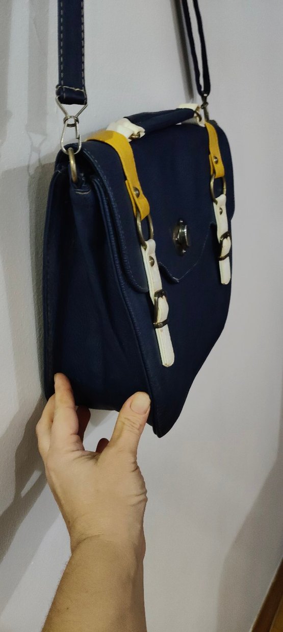 Kilitli Lacivert Deri Kadın Çanta - Görsel 4