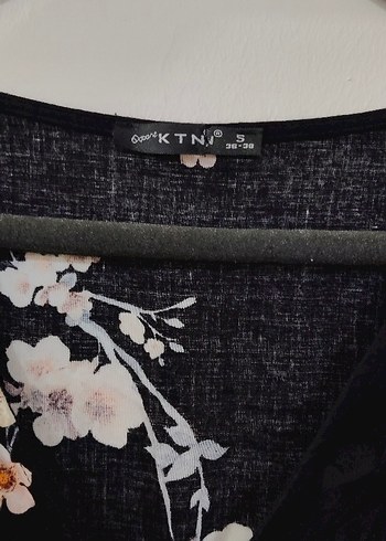 Çiçek Desenli S beden tulum - Görsel 6