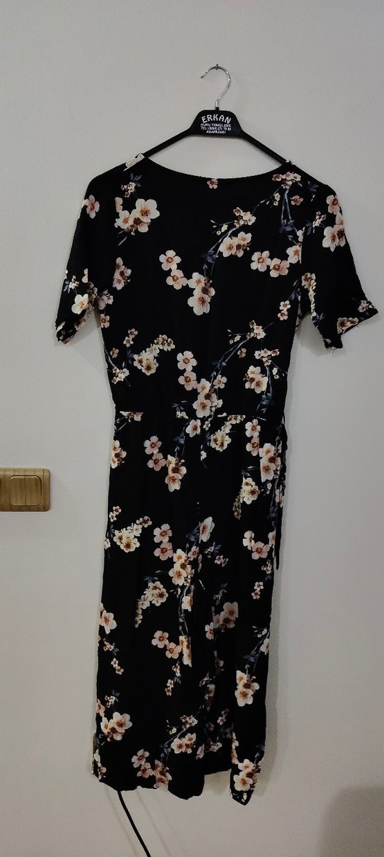 Çiçek Desenli S beden tulum - Görsel 2