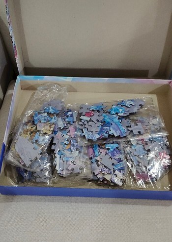 Frozen Panorama Parade 250 Parça Çocuk Yapbozu - Görsel 3