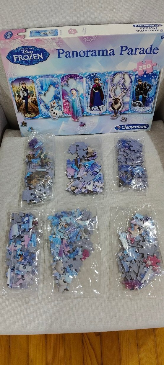 Frozen Panorama Parade 250 Parça Çocuk Yapbozu - Görsel 4