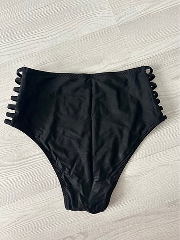 36 Beden Siyah bikini altı