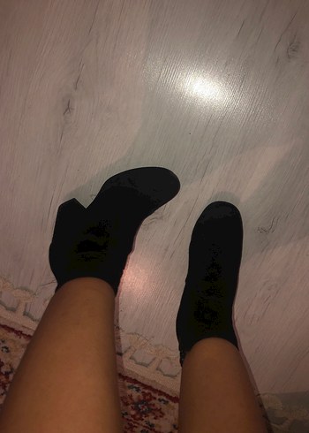 37 Beden Siyah Süet Tokalı Kadın Bot
