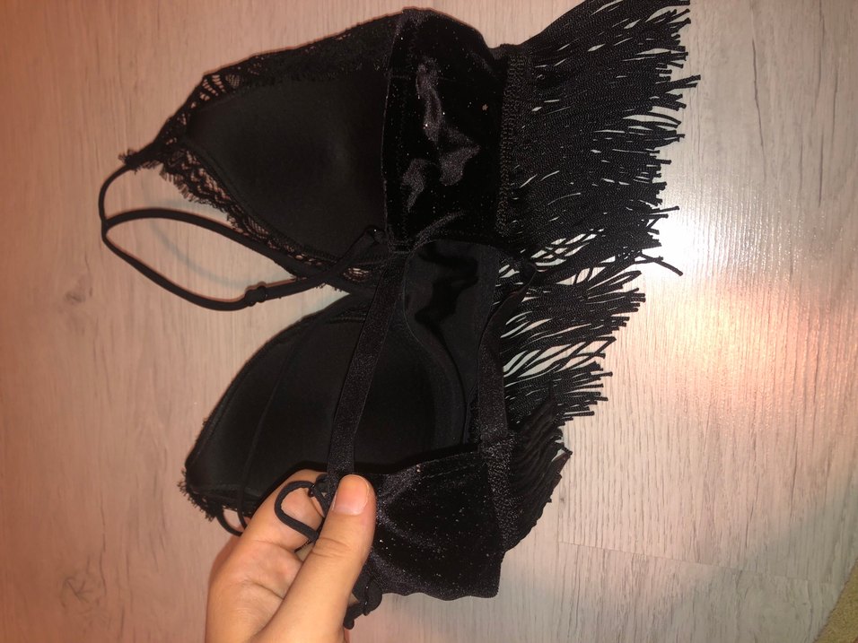 Püsküllü Siyah Gotik Straplez Büstiyer - Görsel 3