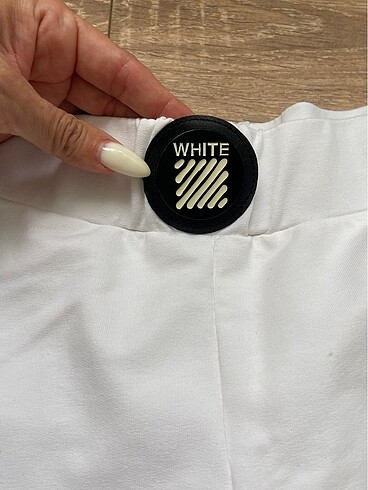 s Beden beyaz Renk OFF-white pantolon
