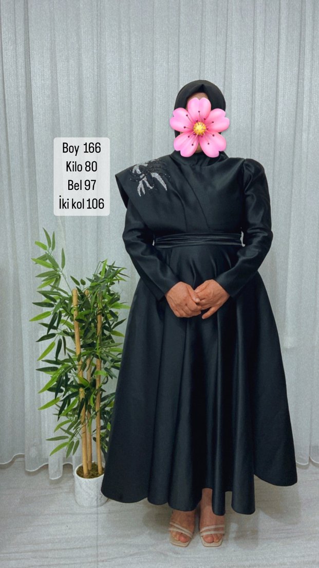 Uzun Siyah Gotik Kadın Elbise - Görsel 2