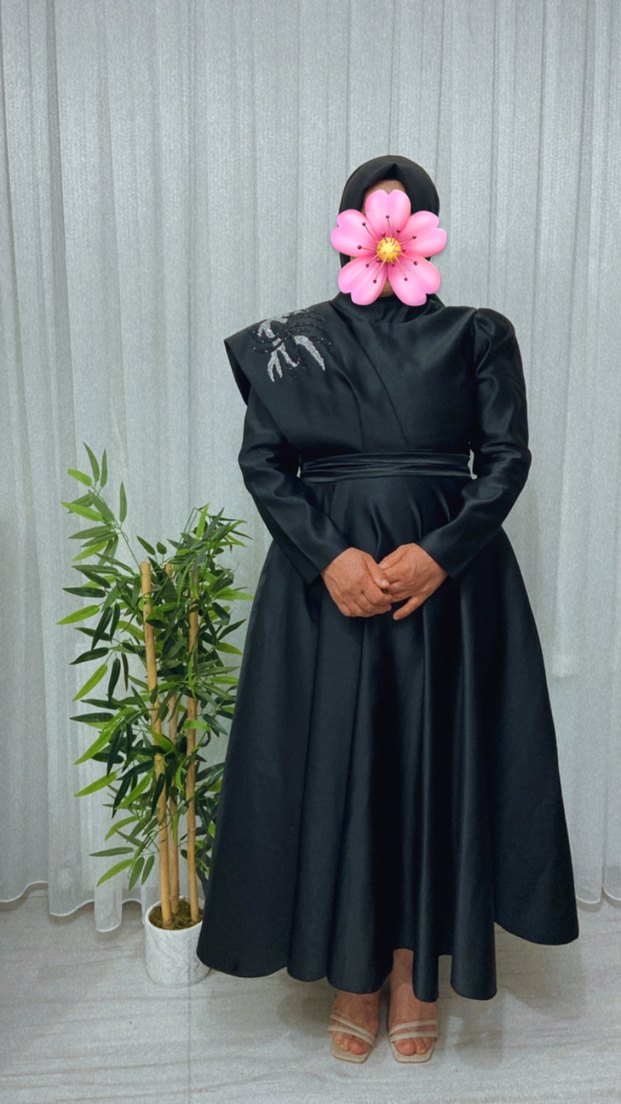 Uzun Siyah Gotik Kadın Elbise - Görsel 3