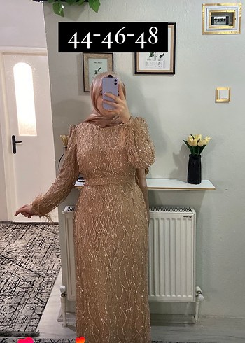 Bej Parlak Abiye Elbise meliha tarhanacı - Görsel 2