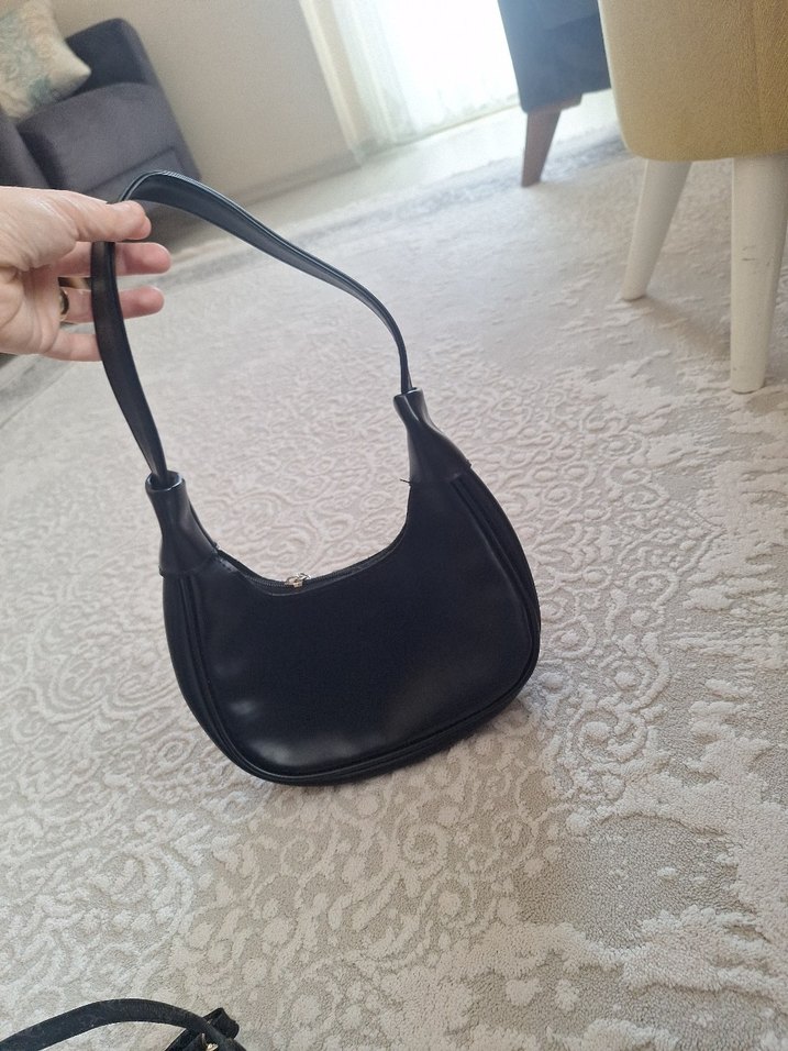 Klasik Siyah Deri Kadın Çanta - Görsel 2