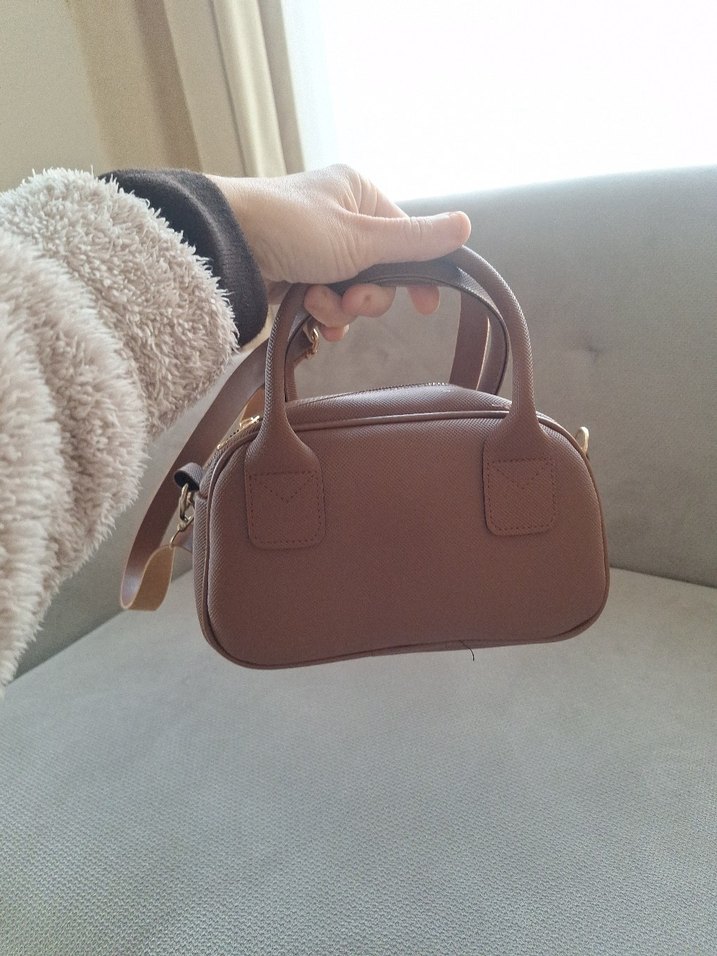 Kahverengi Deri Kadın Çapraz Çanta - Görsel 3