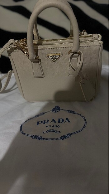 Prada mini çanta - Görsel 2