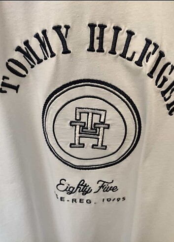 m Beden Tommy Hilfiger Relaxed Graphic Tee