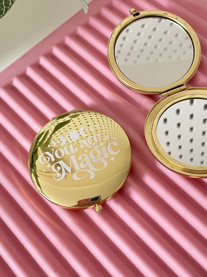 Altın Parlak Çift Taraflı Makyaj Aynası - Görsel 2