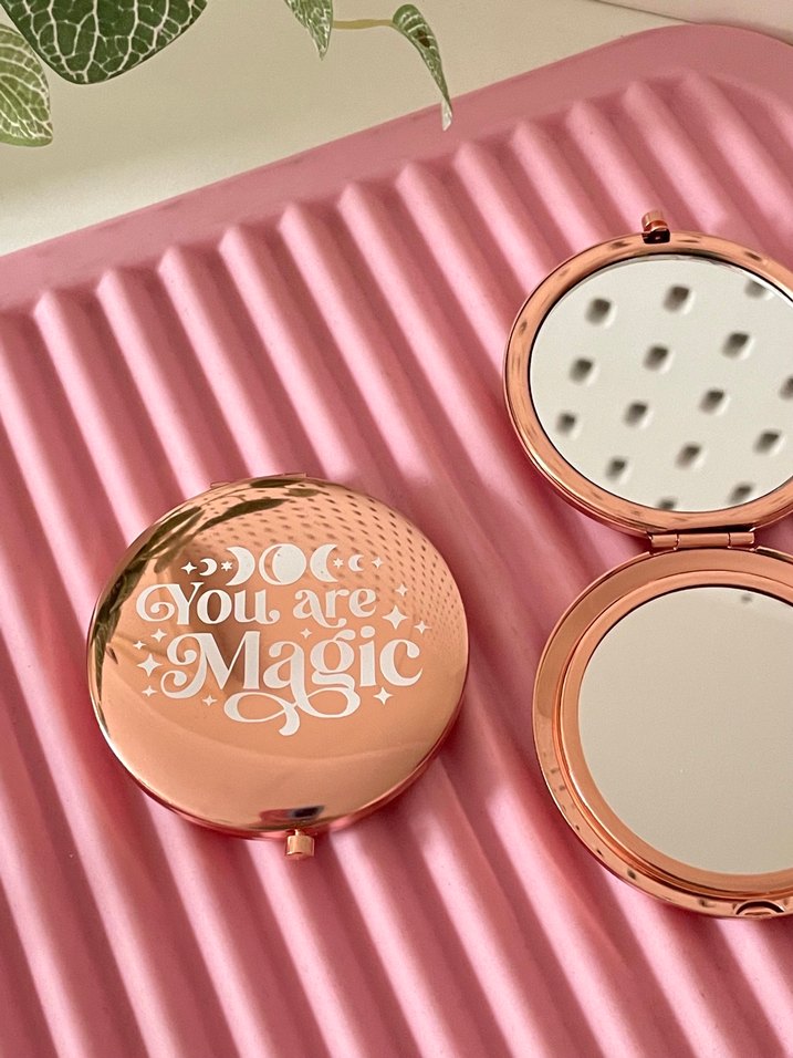 Pembe Mini Makyaj Aynası Magic - Görsel 2