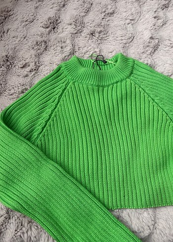 Yeşil Örgü Kadın Kısa Kazak - Görsel 2