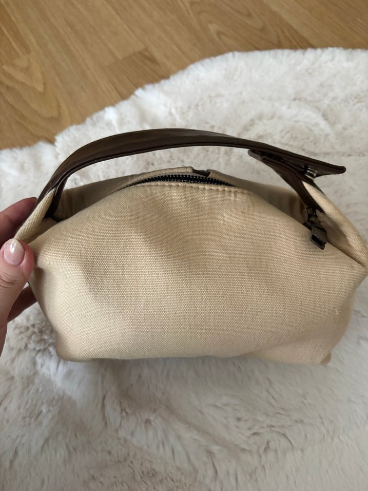 Bej Süet Fermuarlı Kadın Çanta - Görsel 3