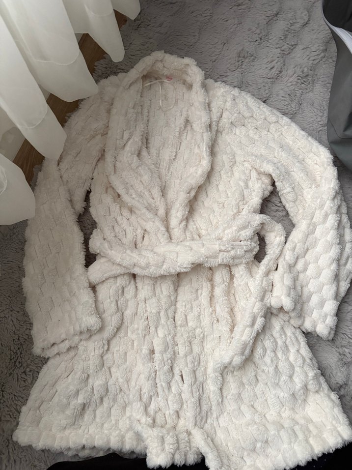 Kadın Beyaz Midi Peluş sabahlık - Görsel 3