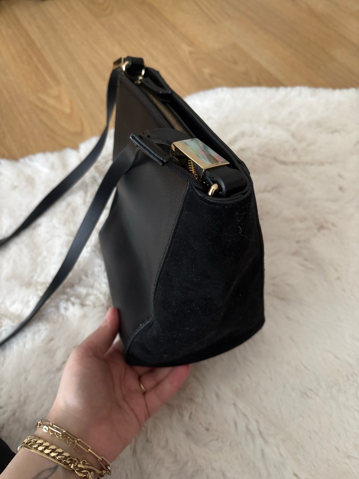 Siyah Deri Kadın Omuz Çantası - Görsel 2