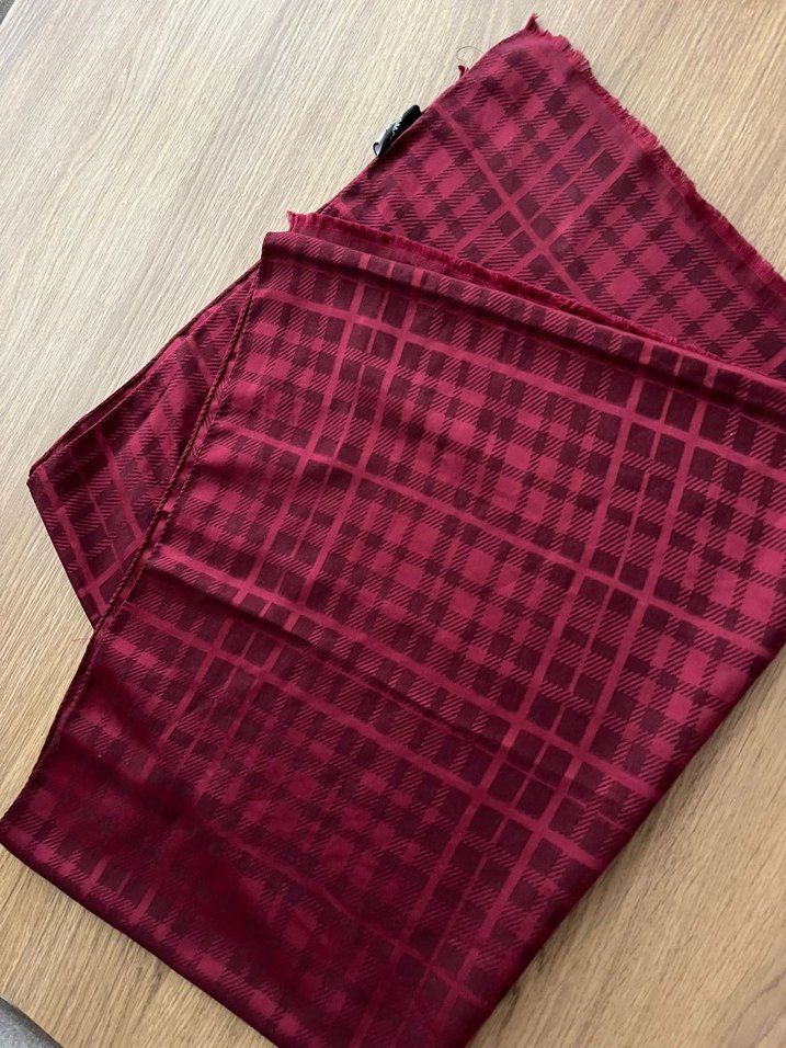 Bordo Kadın Şal, Dökümlü, Rahat Kumaş - Görsel 2