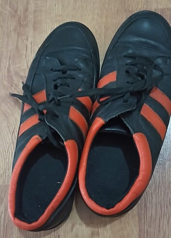Adidas 39 numara