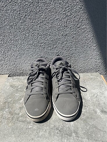 Adidas ayakkabı