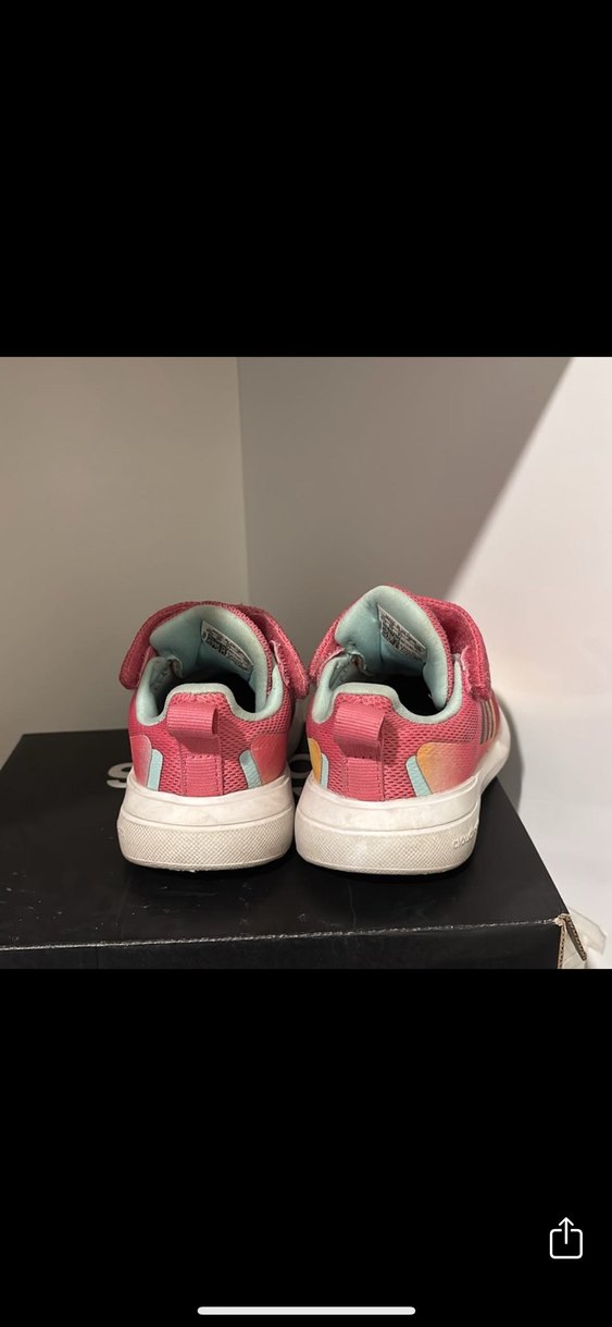Kız Çocuk Pembe Adidas Cırtcırtlı Spor Ayakkabı - Görsel 2