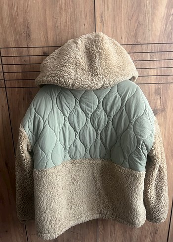 (LC WAİKİKİ)Bej Kapüşonlu Kadın Kışlık Peluş Ceket - Görsel 4