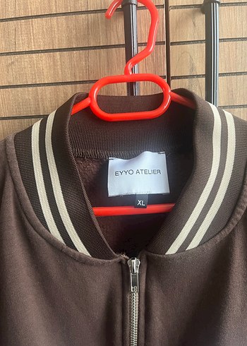 (EYYO ATELİER)Kahverengi Baskılı Fermuarlı Kadın Ceket - Görsel 3