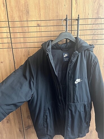 Nike NİKE SİYAH MONT