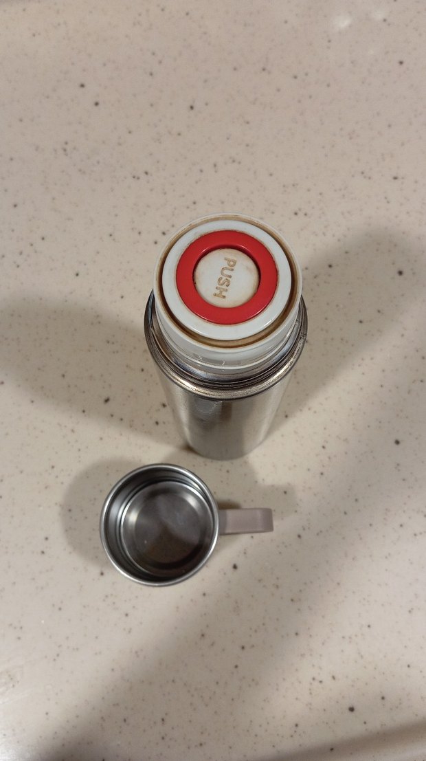 bardaklı tutmalı termos matara - Görsel 2