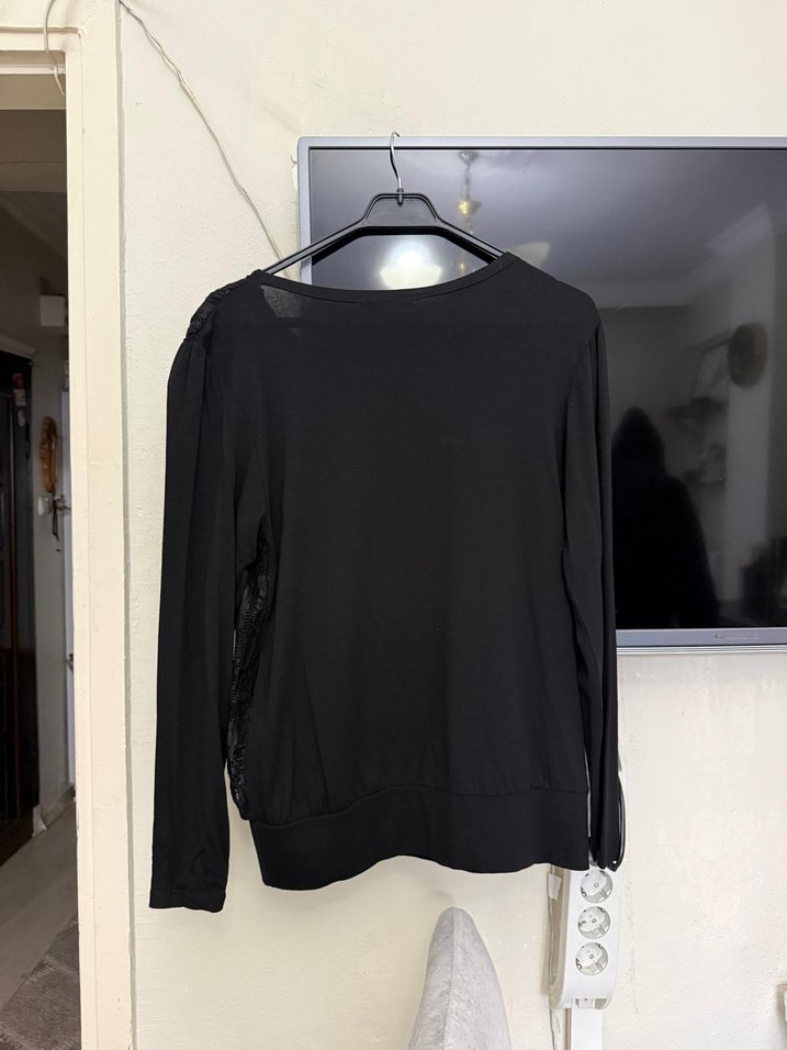 Pilili Siyah Uzun Kollu Kadın Bluz - Görsel 3