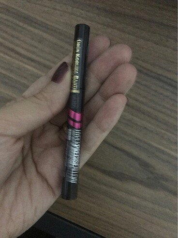 Maybelline eyeliner