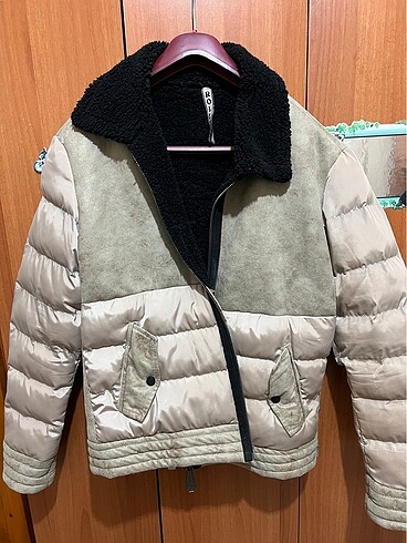 Uniseks mont