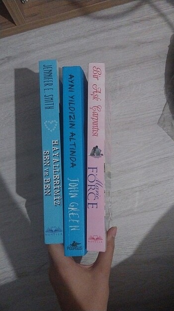 3 farklı kitap