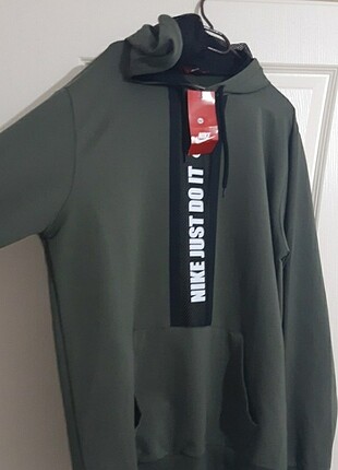 Nike sweat