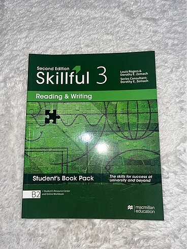 Macmillan Education Skillful 3