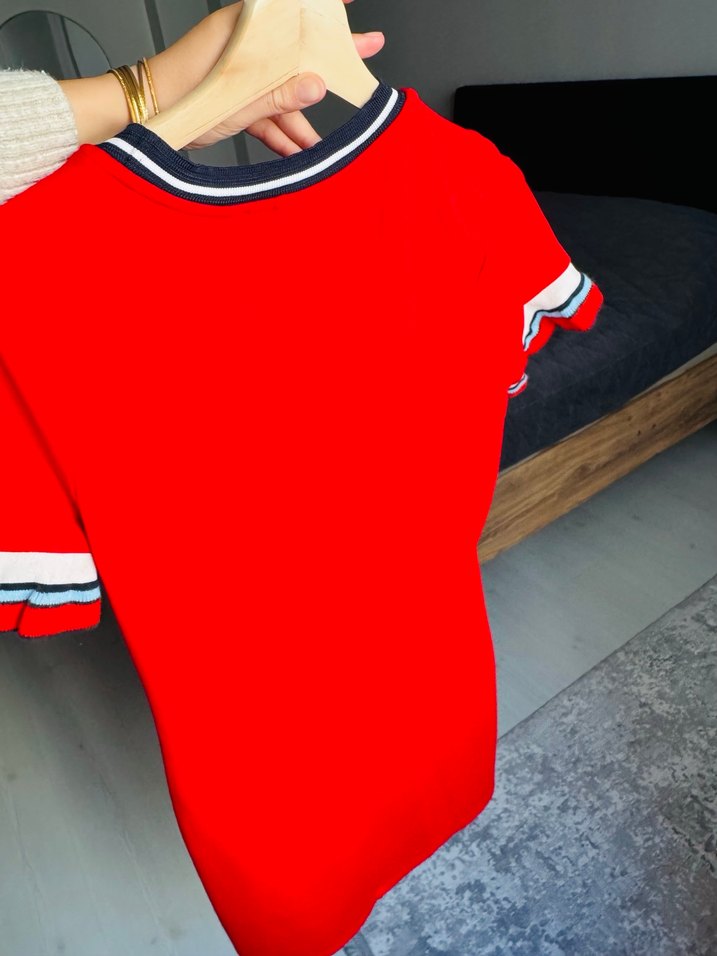 Kısa Kollu Kırmızı Midi Elbise - Görsel 3