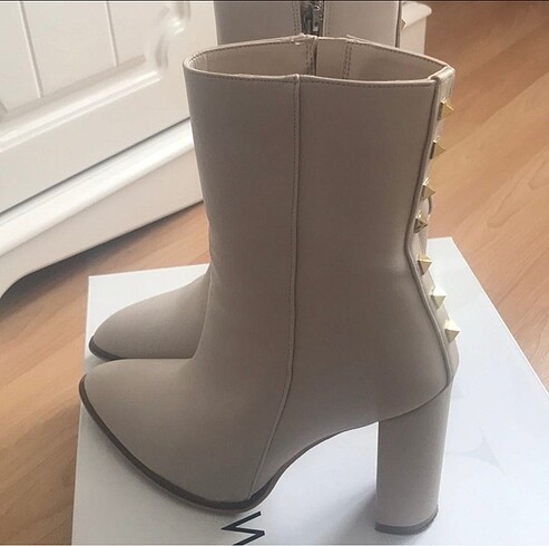 NineWest orjinal bot