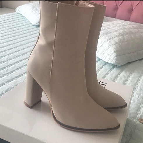 37 Beden NineWest orjinal bot
