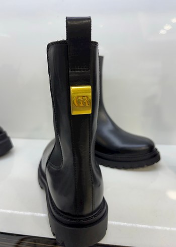 Siyah Deri Tokalı Kadın Botu, Kalın Topuk - Görsel 4