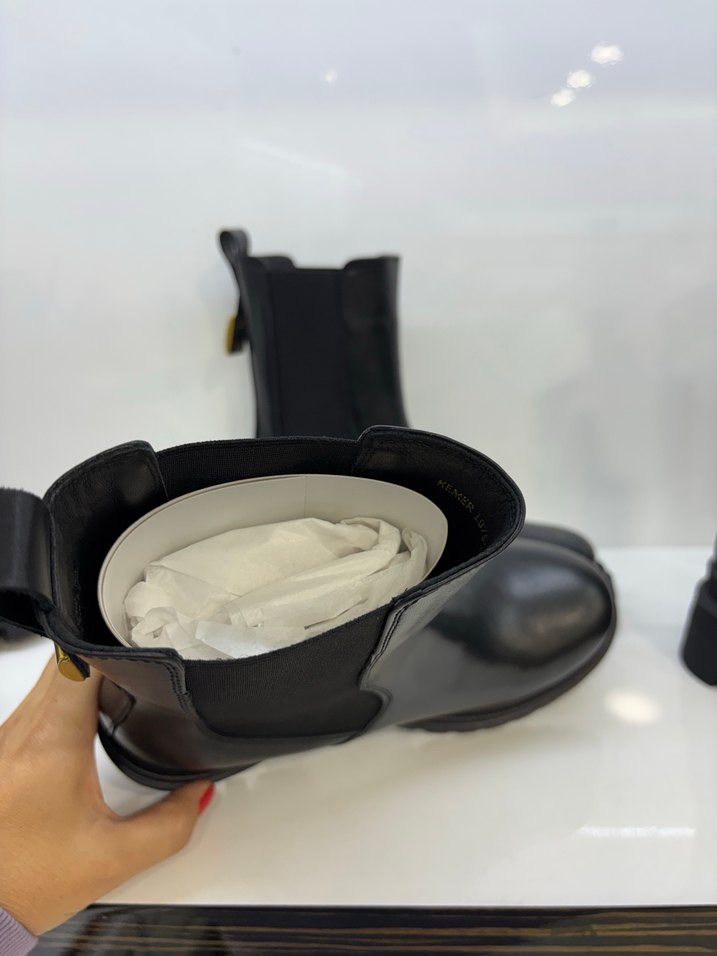 Siyah Deri Tokalı Kadın Botu, Kalın Topuk - Görsel 5